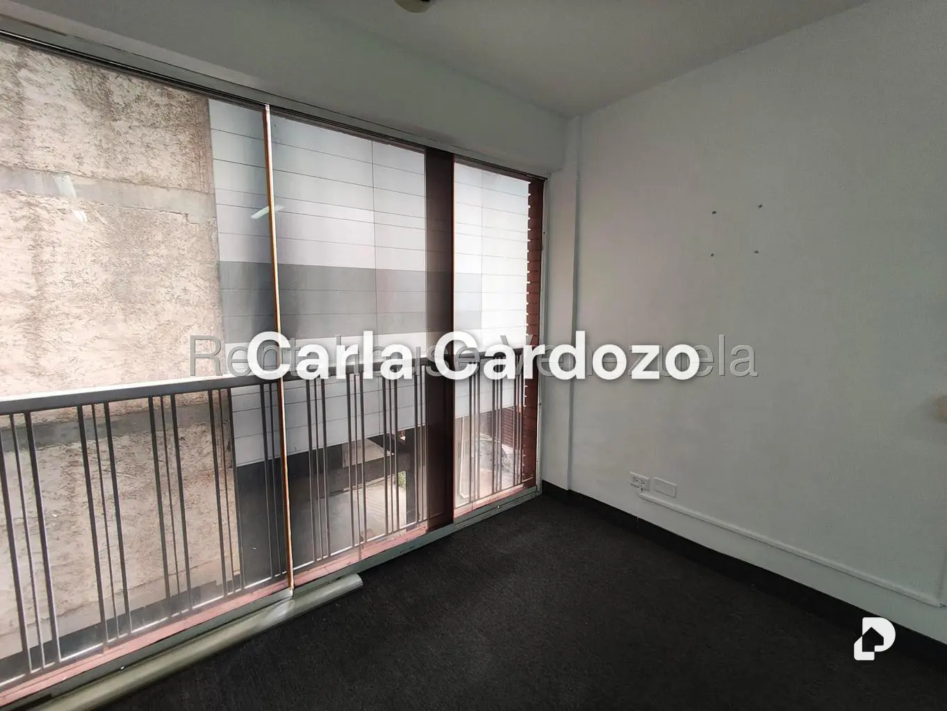 Oficina en Bello Campo, Caracas – 11