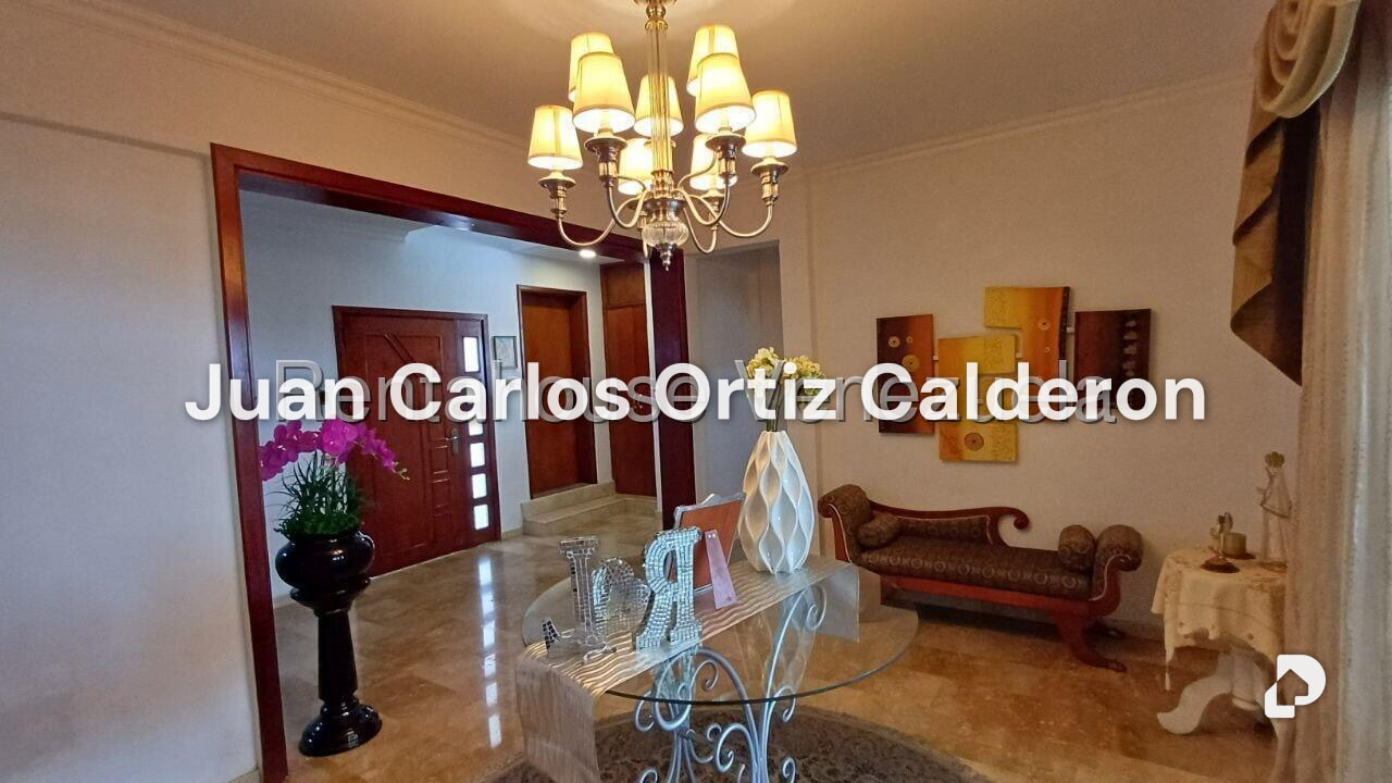 Casa en Prados del Este, Caracas – 4