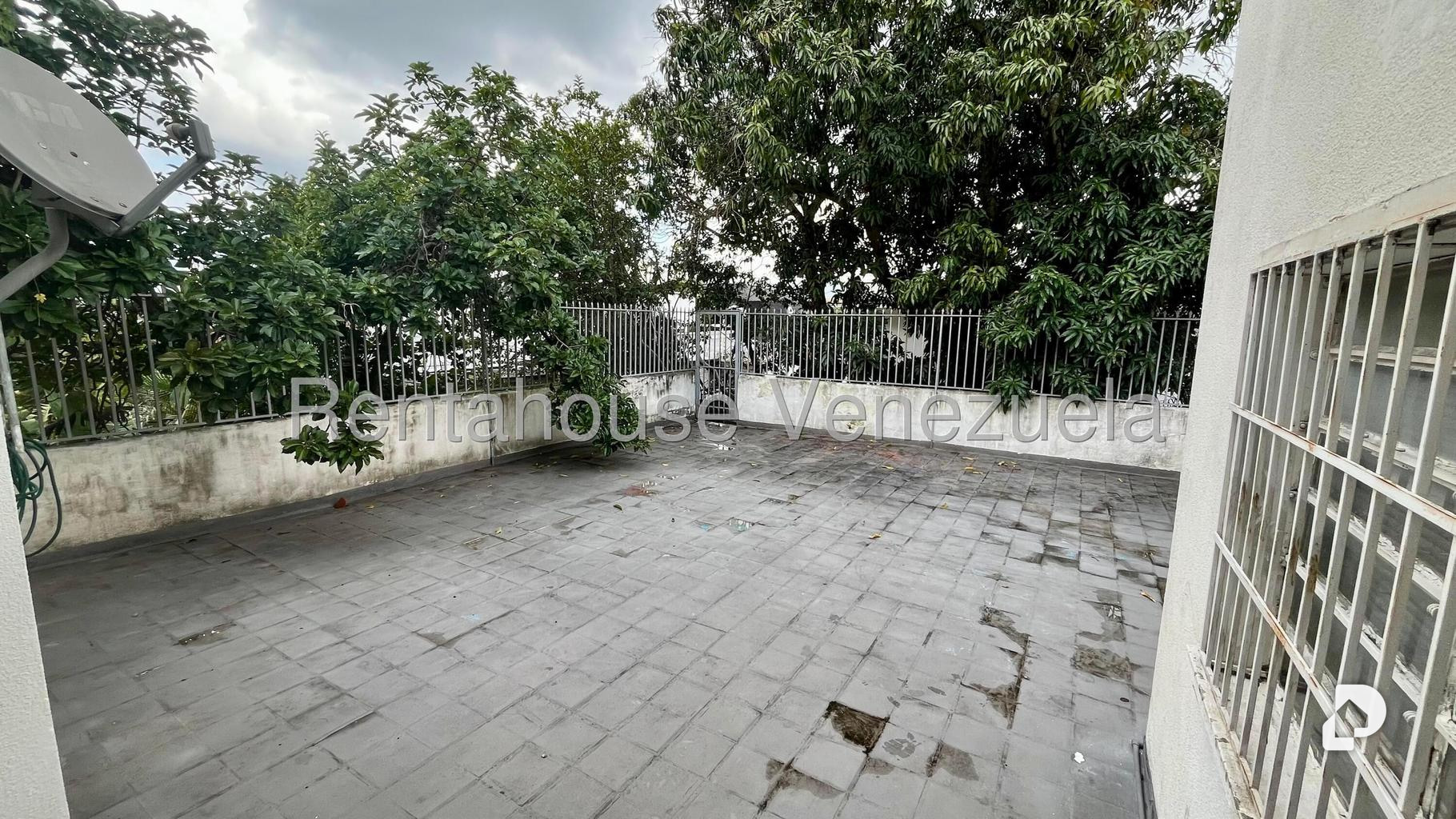 Casa en Alta Florida, Caracas – 29