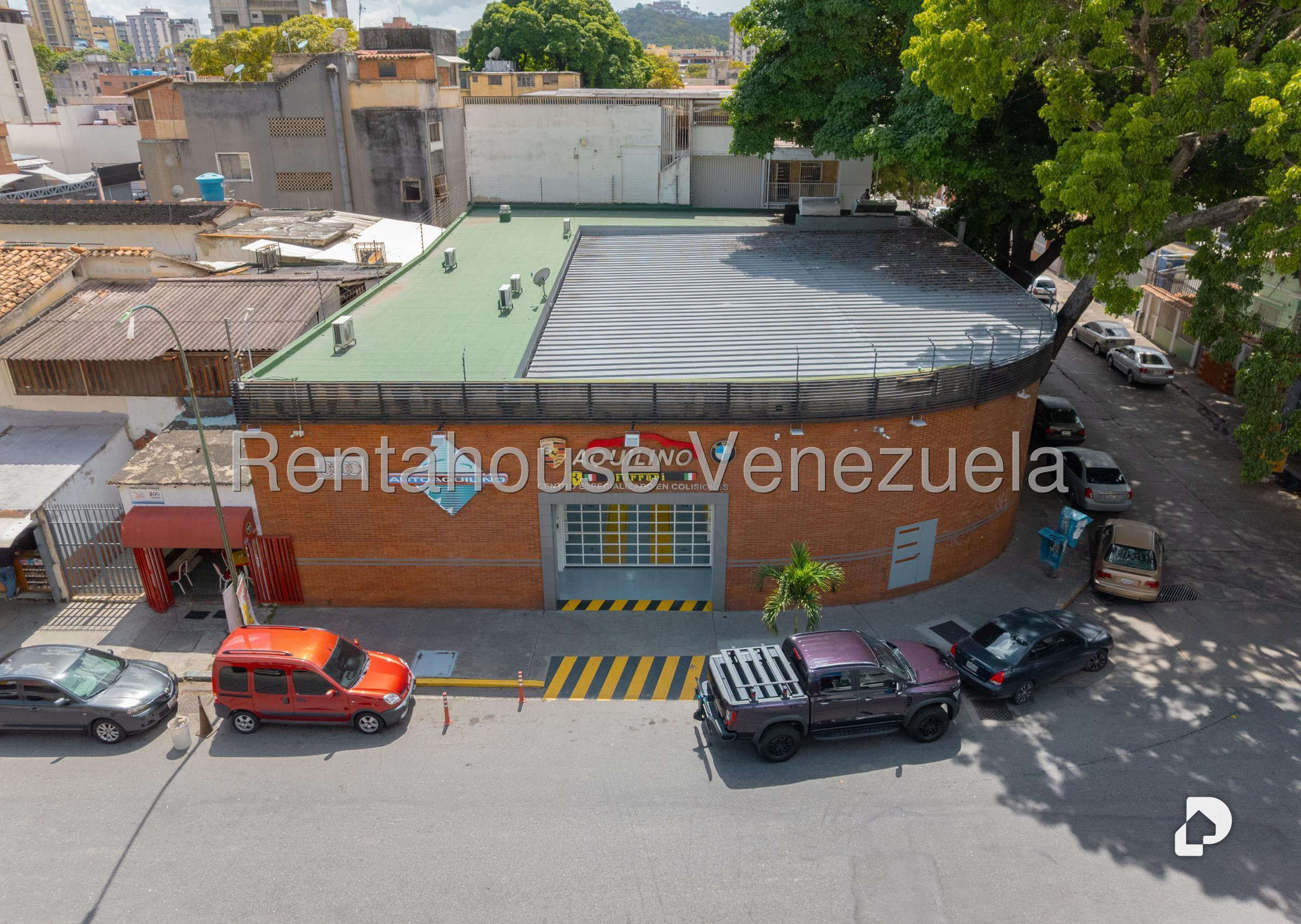 Local comercial en Los Chaguaramos, Caracas