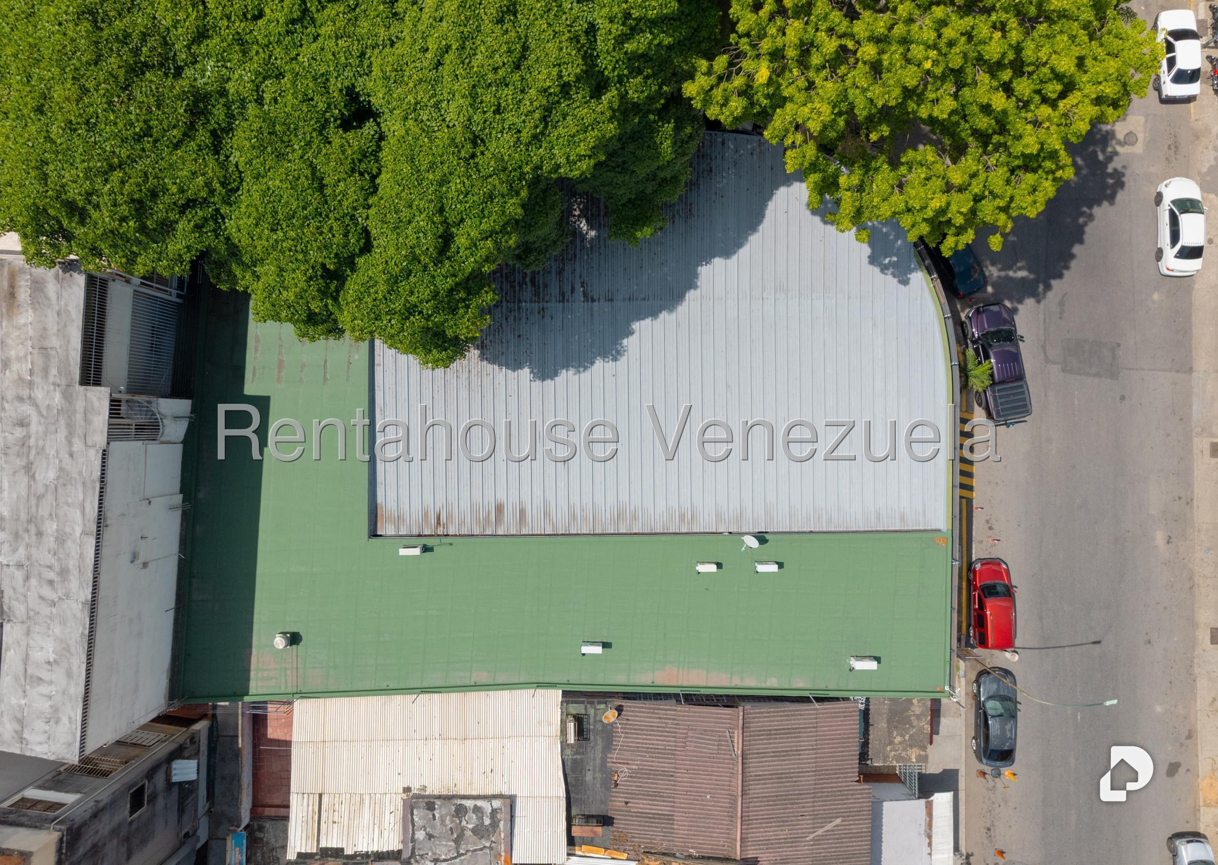 Local comercial en Los Chaguaramos, Caracas