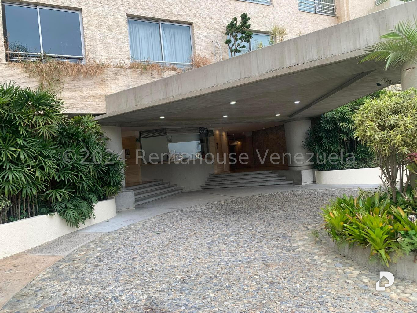 Apartamento en Las Mercedes, Caracas – 3