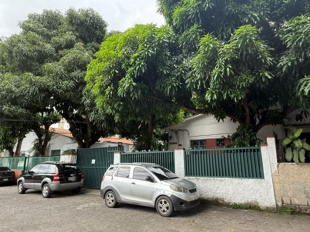 Casa en Los Palos Grandes, Caracas - 1