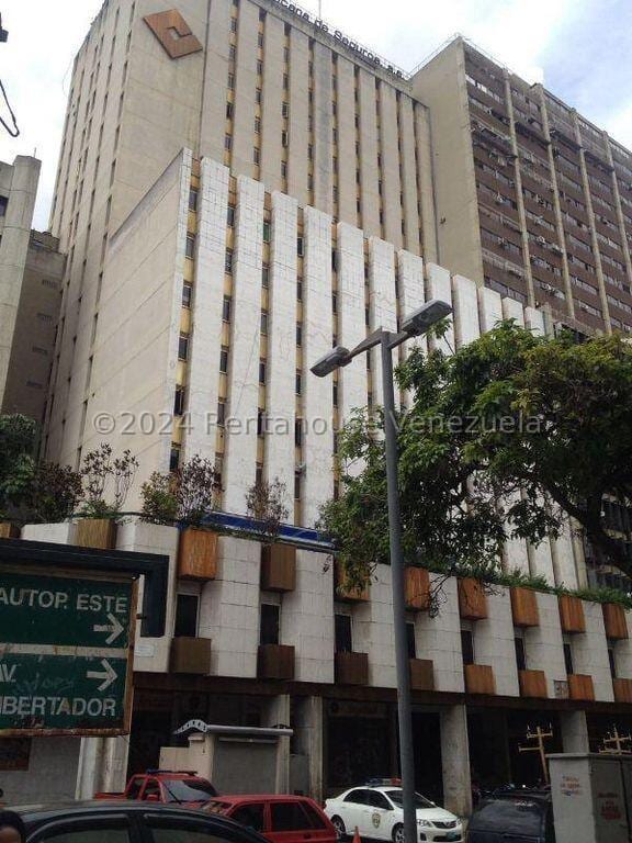 Oficina en Parroquia La Candelaria, Caracas - 1