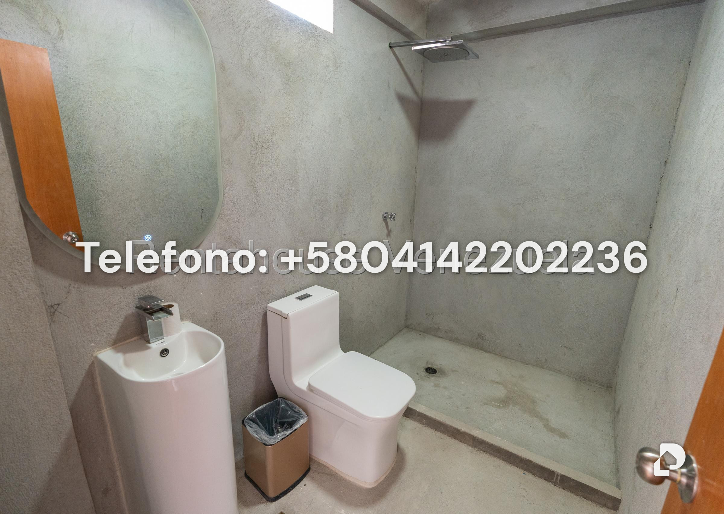 Casa en Santa Eduvigis, Caracas – 38