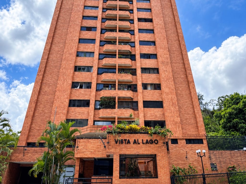 Apartamento en La Bonita, Caracas - 1