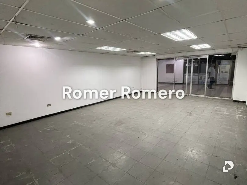 Local comercial en Zona Industrial, Valencia – 8