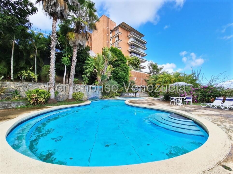 Apartamento en Urbanización Villa Nueva del Hatillo, Caracas - 1