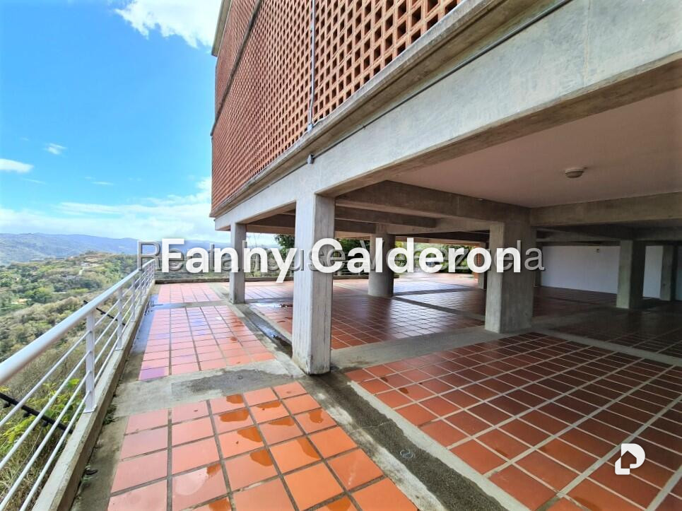 Apartamento en Urbanización Villa Nueva del Hatillo, Caracas – 26