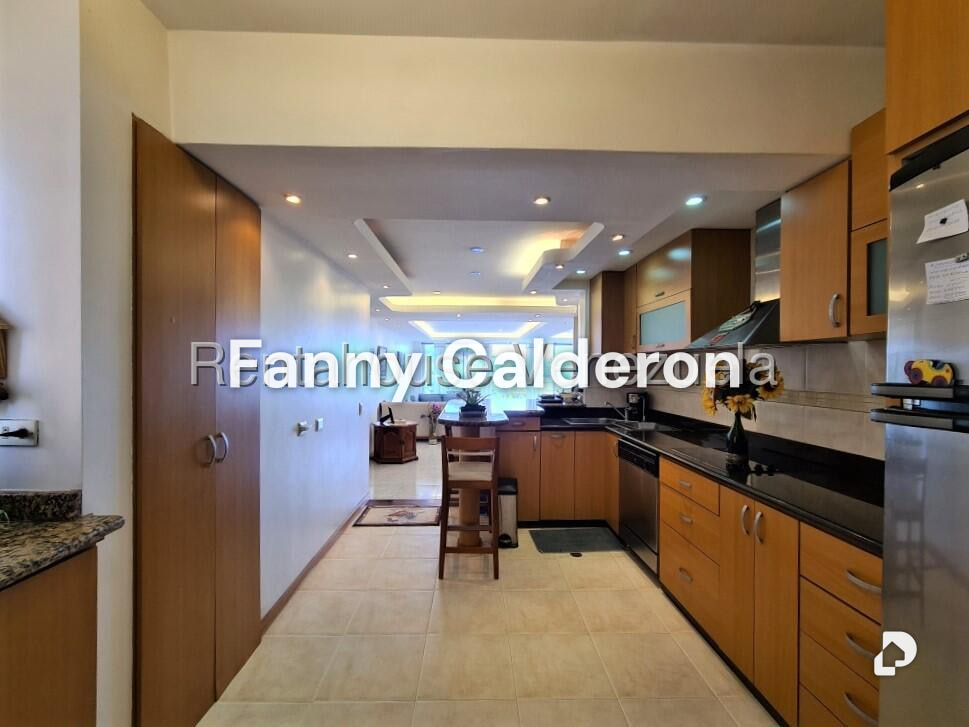 Apartamento en Urbanización Villa Nueva del Hatillo, Caracas – 11