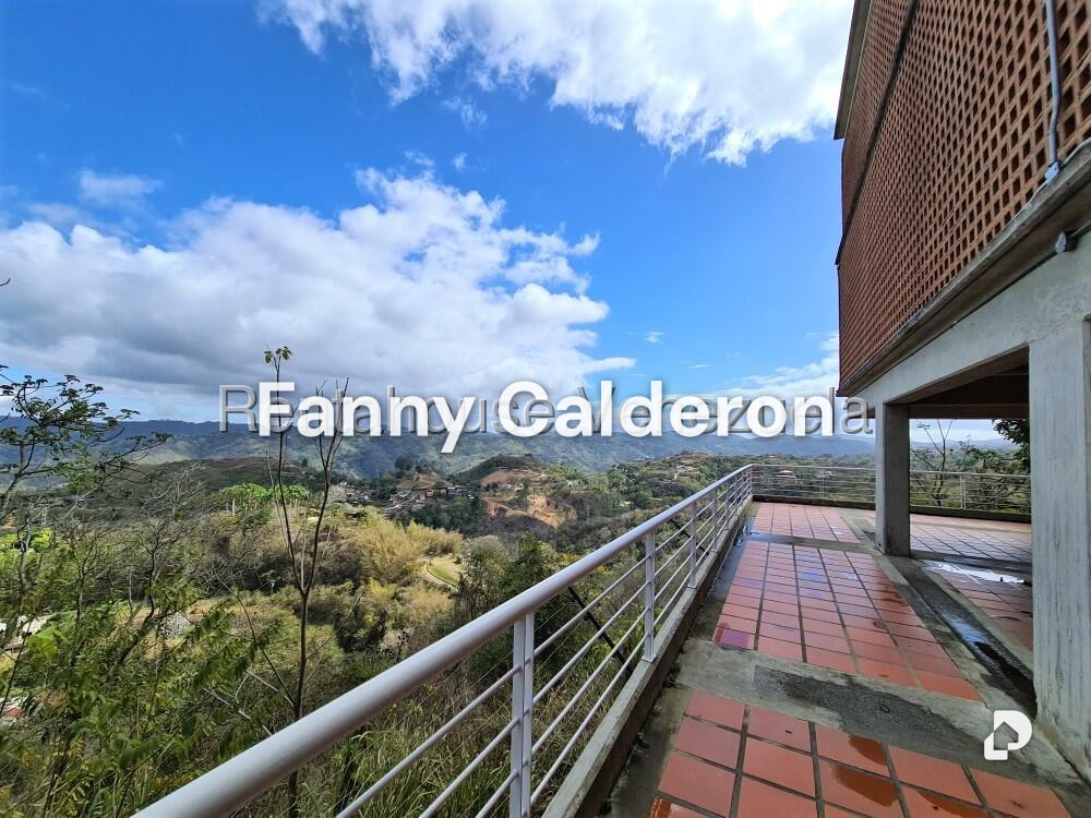 Apartamento en Urbanización Villa Nueva del Hatillo, Caracas – 25