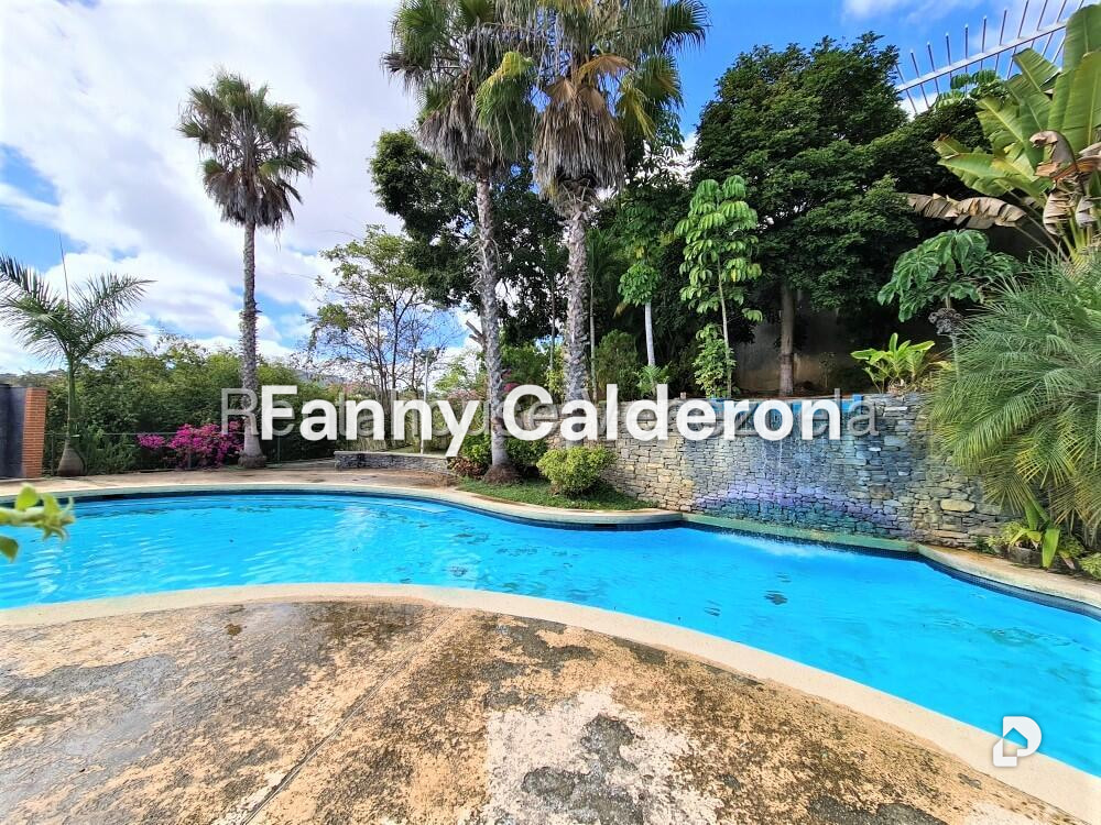 Apartamento en Urbanización Villa Nueva del Hatillo, Caracas – 28