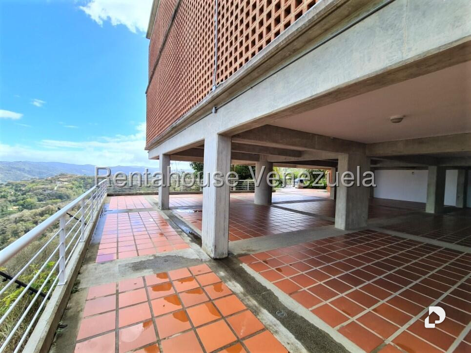 Apartamento en Urbanización Villa Nueva del Hatillo, Caracas