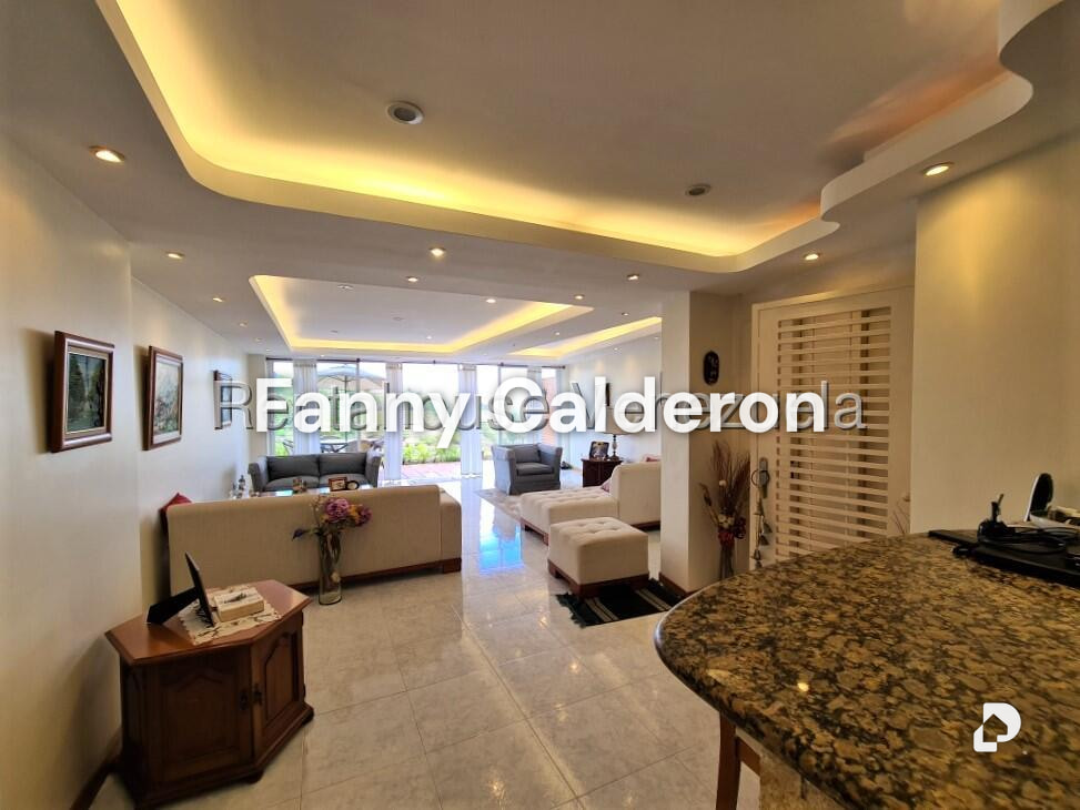 Apartamento en Urbanización Villa Nueva del Hatillo, Caracas – 13