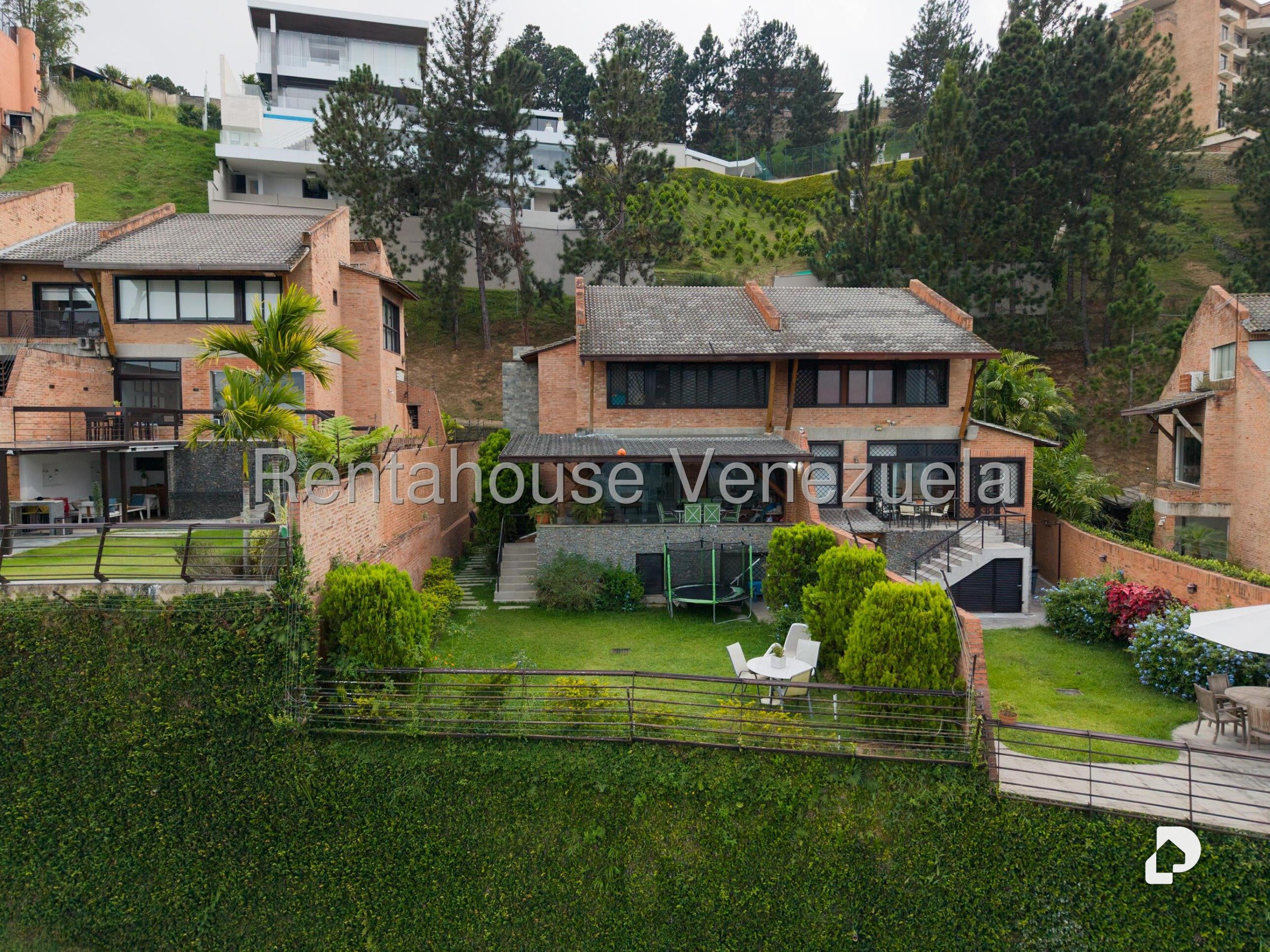 Casa en Alto Hatillo, Caracas – 3