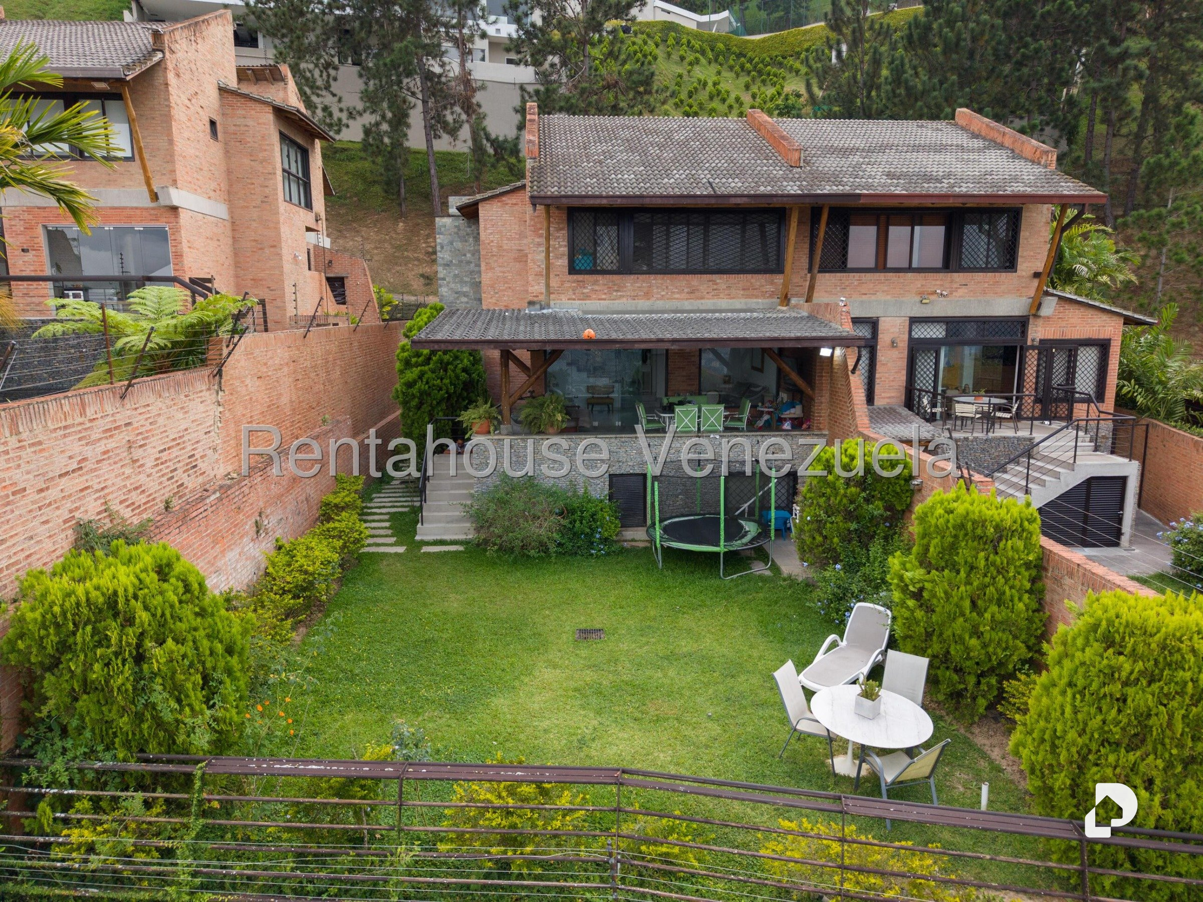 Casa en Alto Hatillo, Caracas – 2