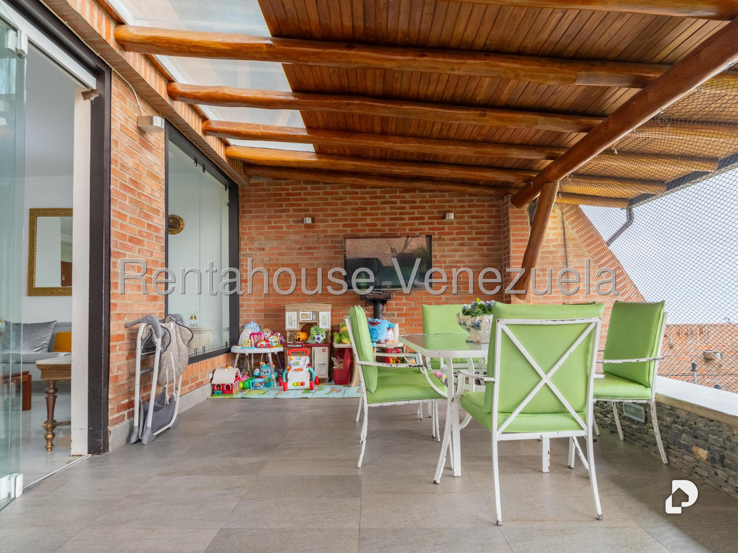 Casa en Alto Hatillo, Caracas – 27