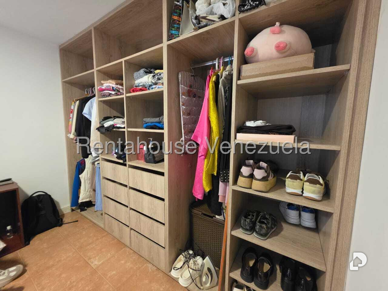 Apartamento en La Bonita, Caracas – 8