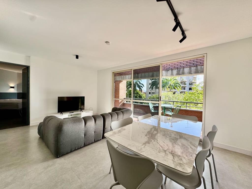 Apartamento en Altamira, Caracas - 1