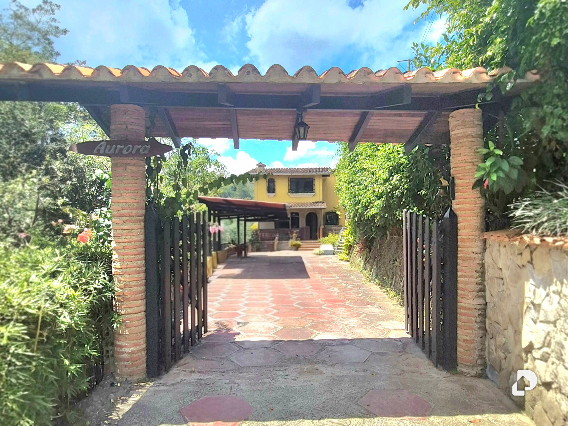 Casa en San Antonio de Los Altos, Altos Mirandinos – 2