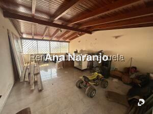 House in Prados del Este, Caracas – 11
