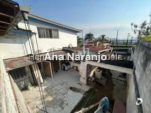 House in Prados del Este, Caracas – 23
