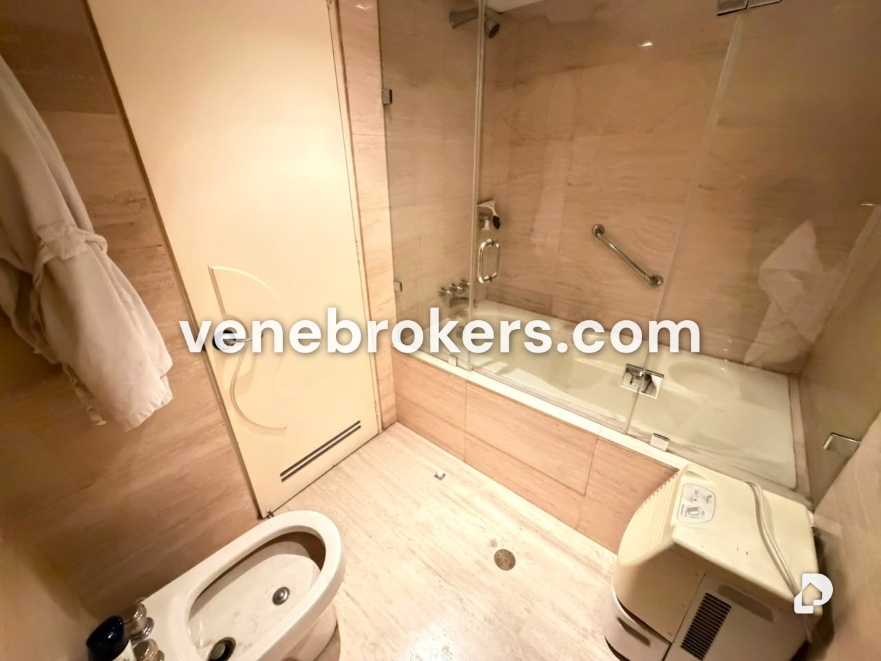 Apartment in Campo Alegre, Caracas – 23