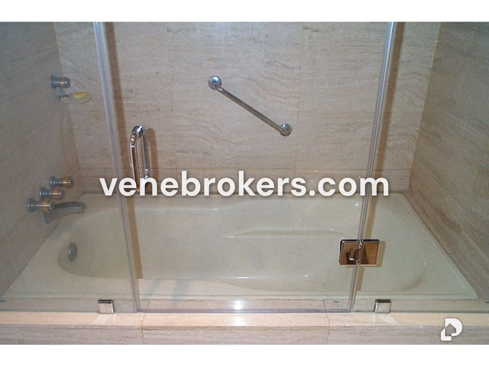 Apartment in Campo Alegre, Caracas – 43