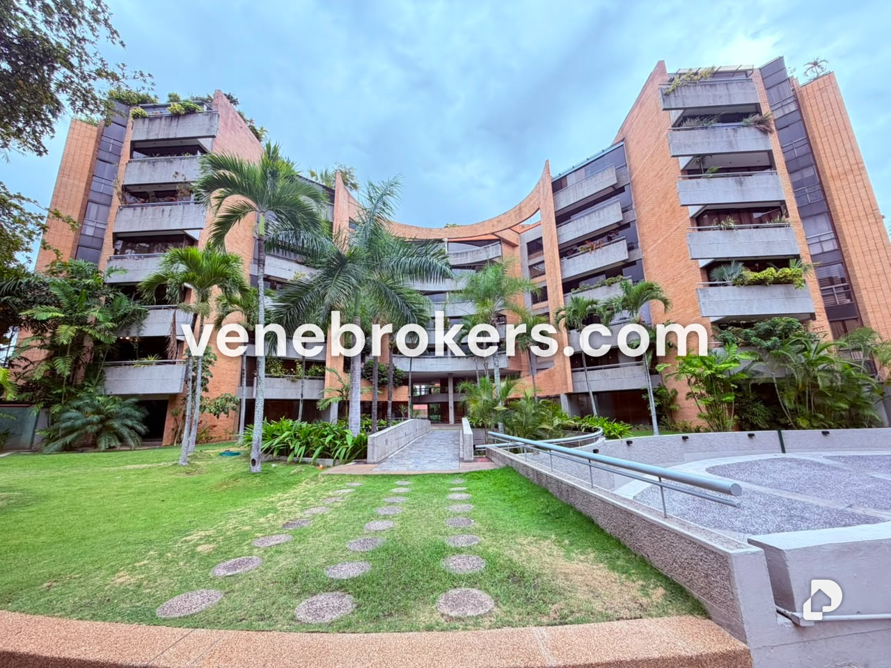 Apartment in Campo Alegre, Caracas – 1