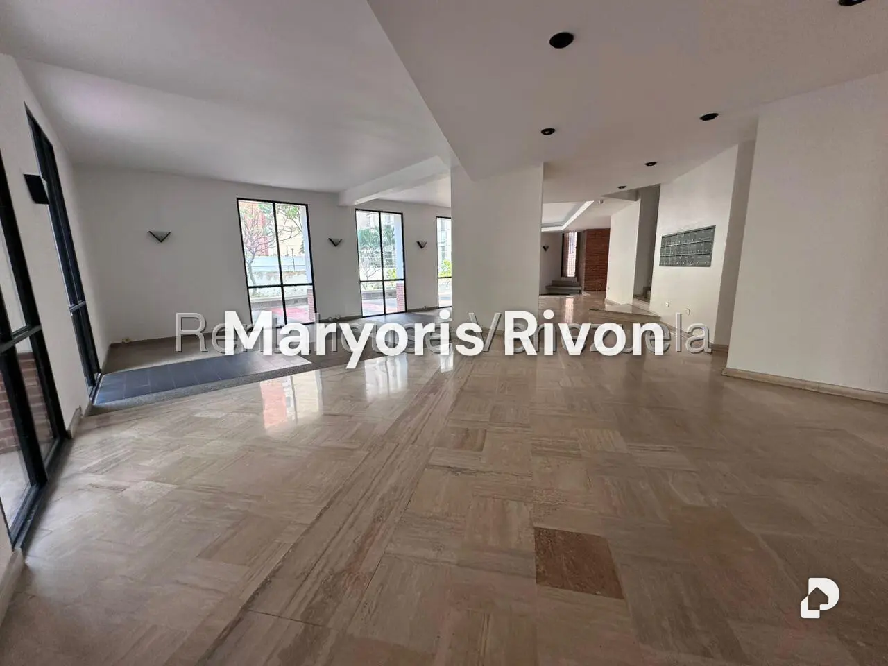Apartamento en La Florida, Caracas – 29