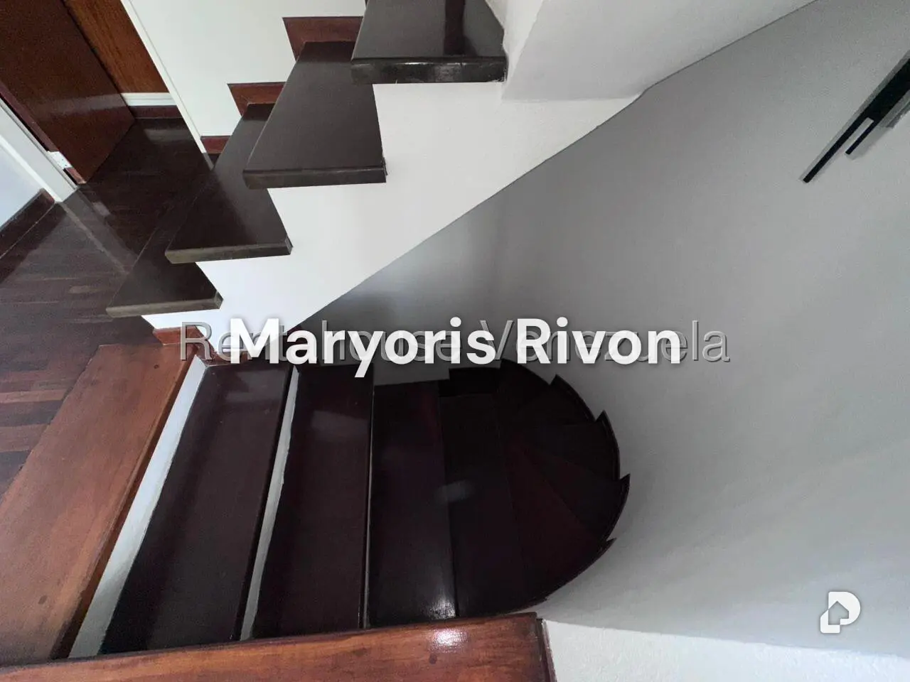 Apartamento en La Florida, Caracas – 13
