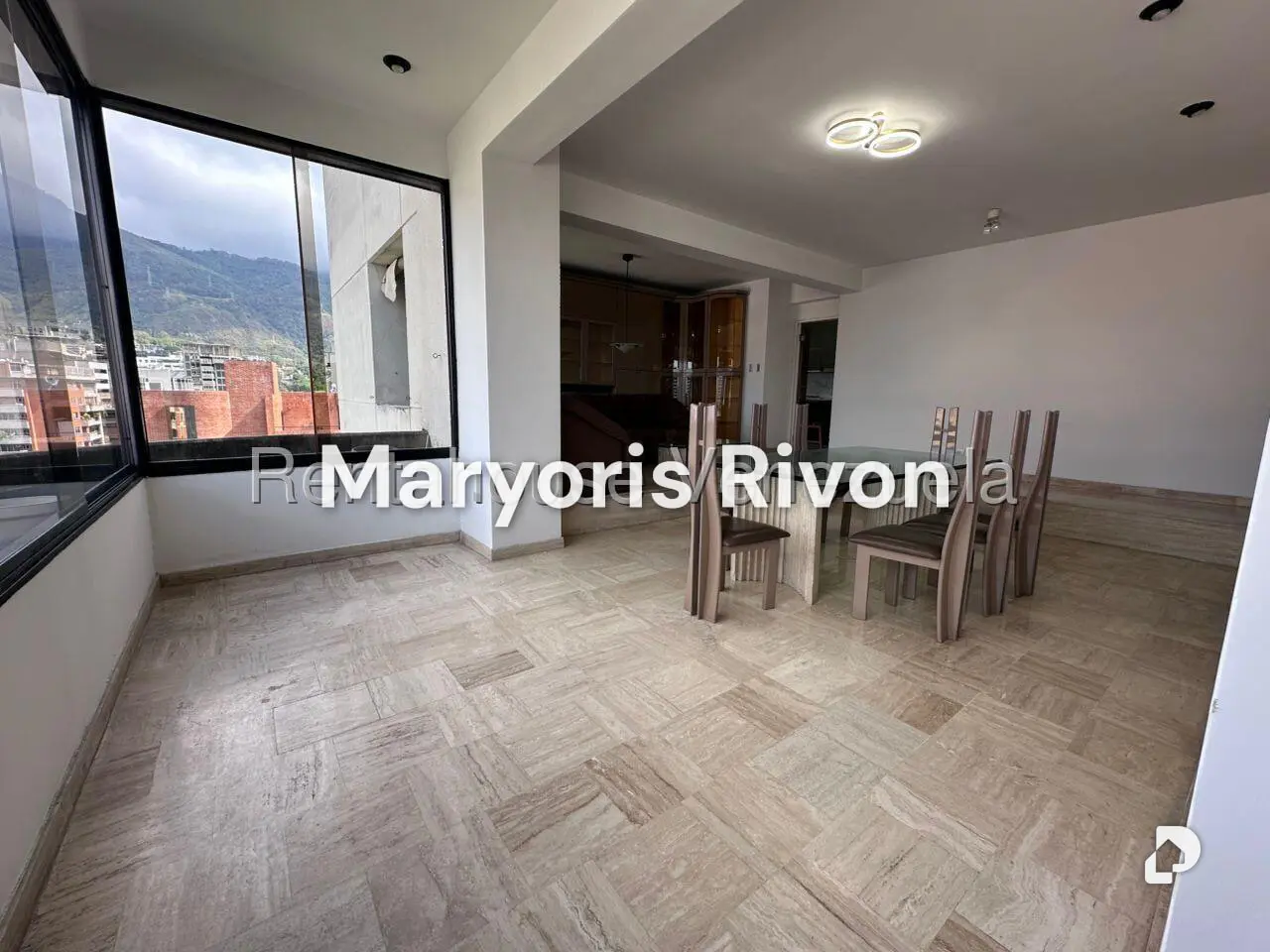 Apartamento en La Florida, Caracas – 8