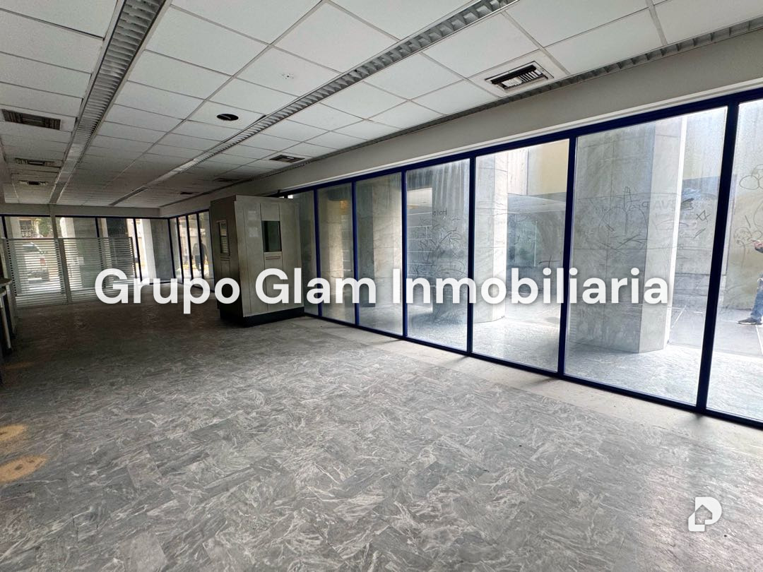 Local comercial en Los Palos Grandes, Caracas – 10