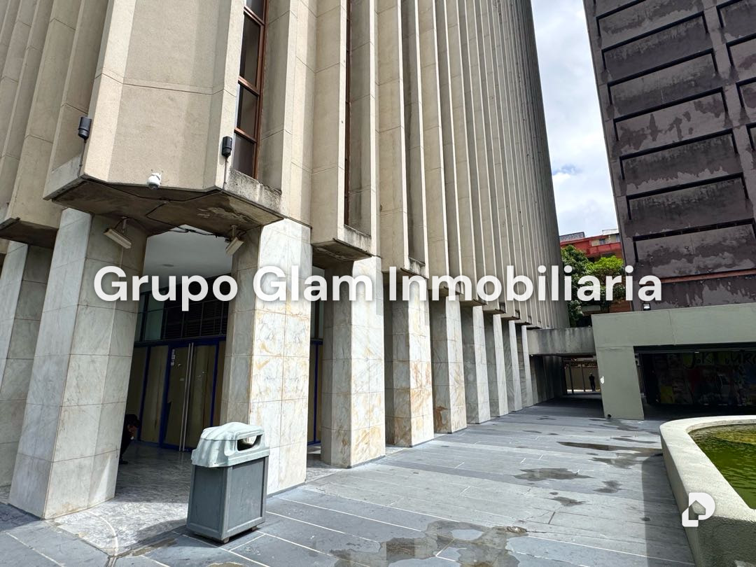 Local comercial en Los Palos Grandes, Caracas – 4