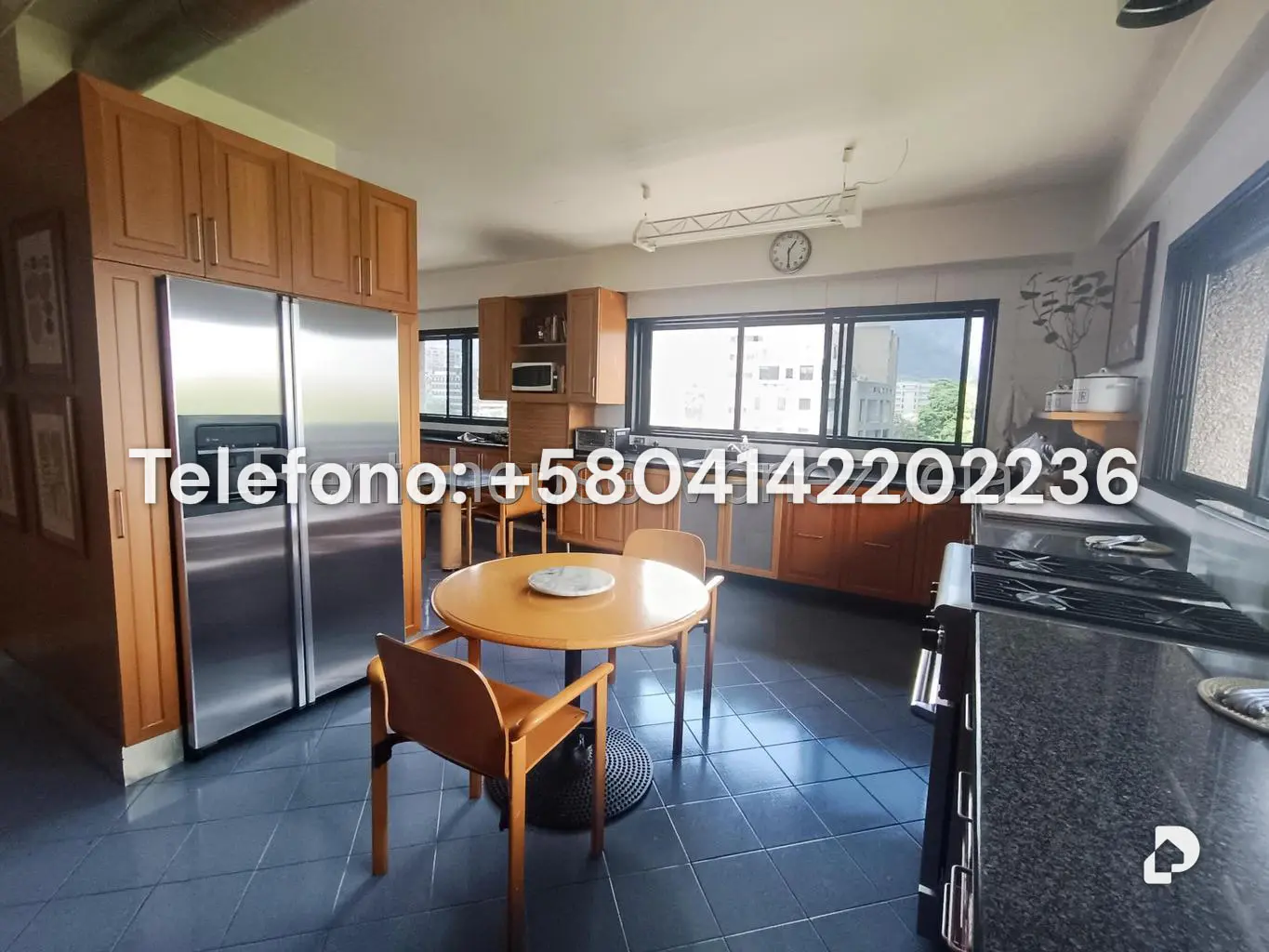 Apartment in Country Club, Caracas – 9