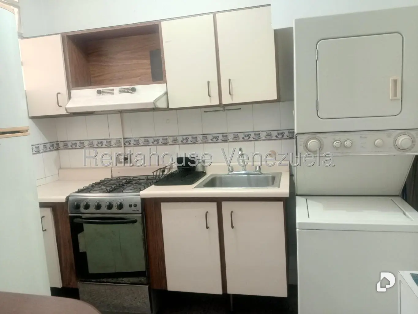 Apartamento en Los Palos Grandes, Caracas – 8