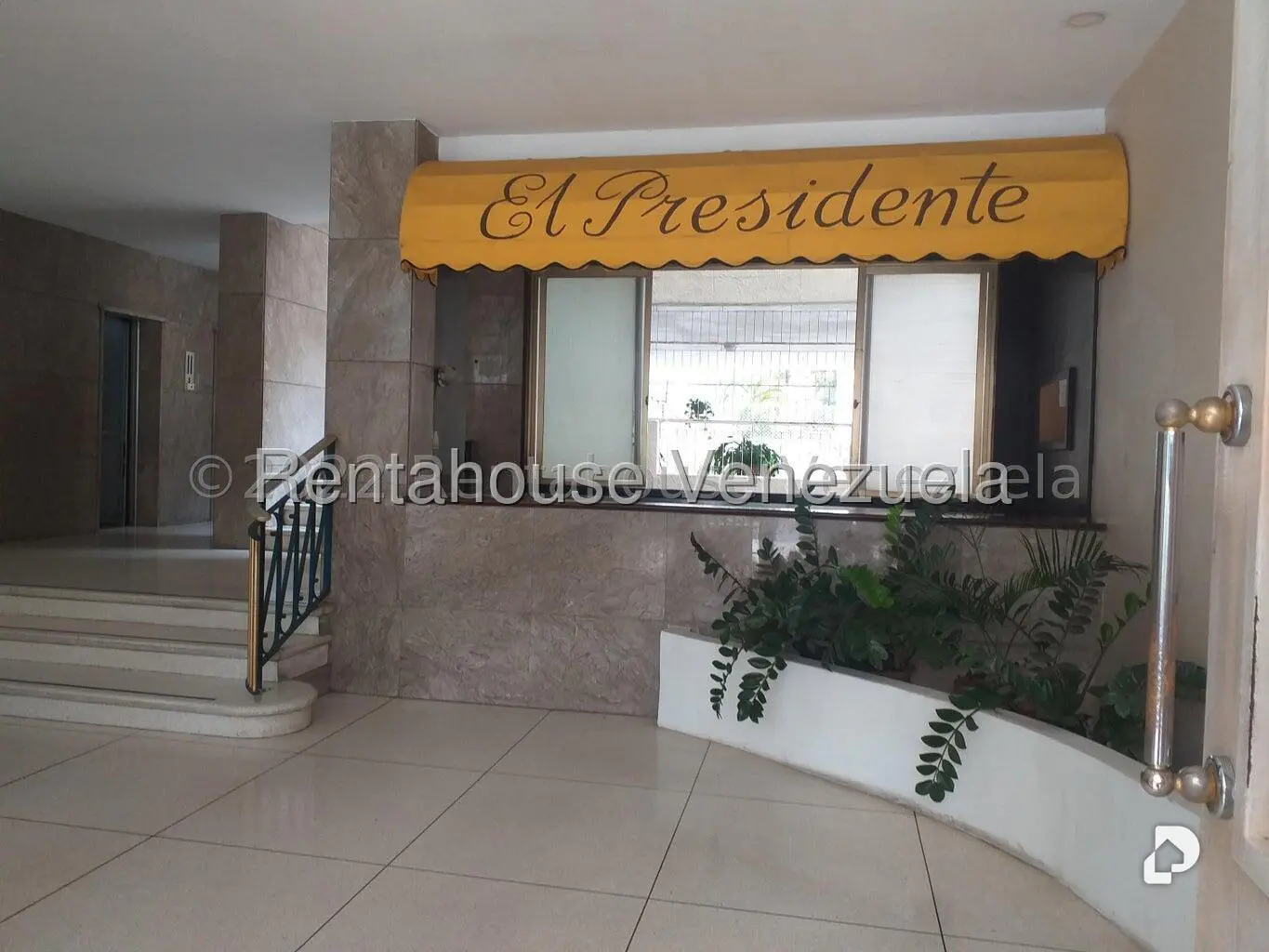 Apartamento en Los Palos Grandes, Caracas – 2