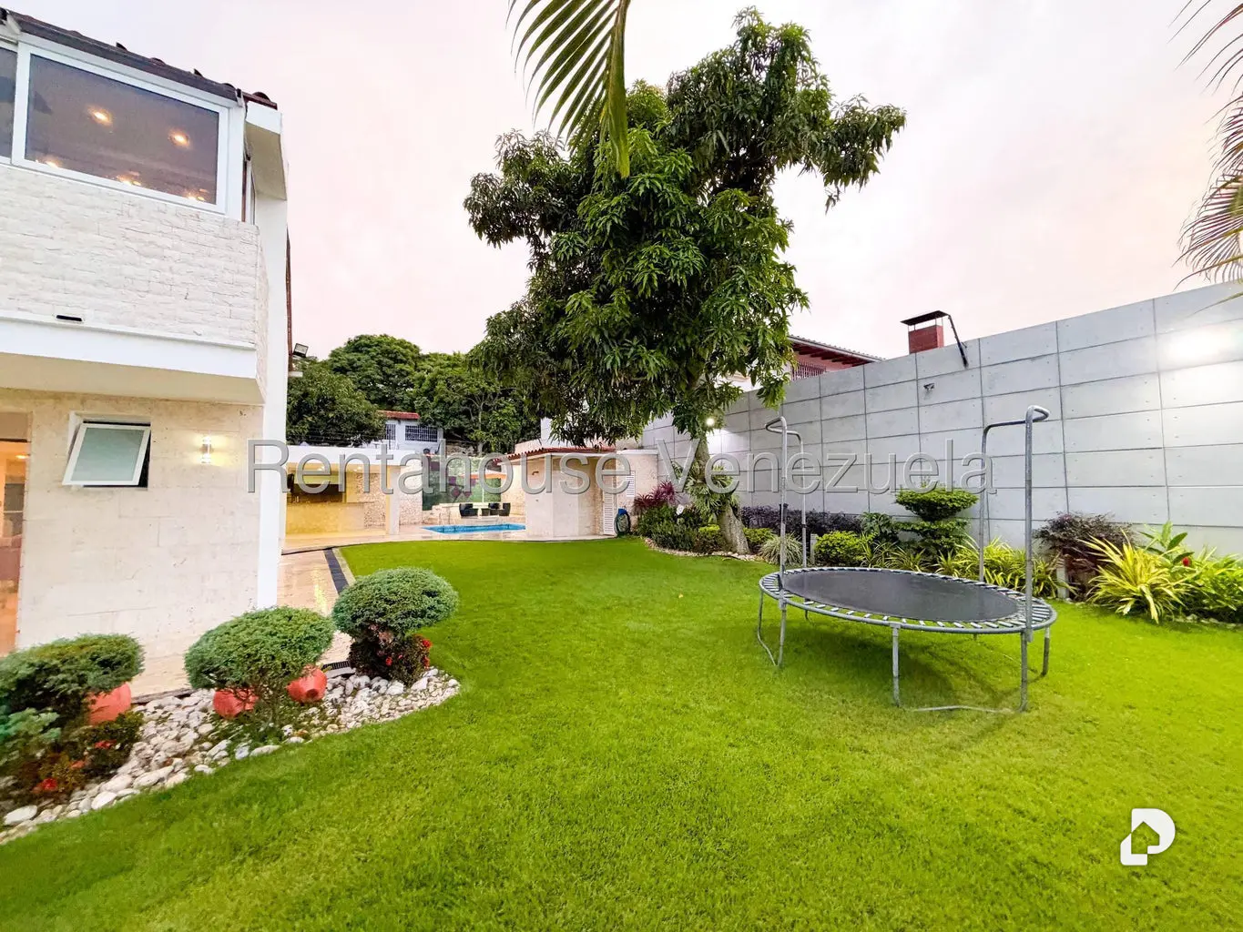 Casa en Santa Inés, Caracas – 5