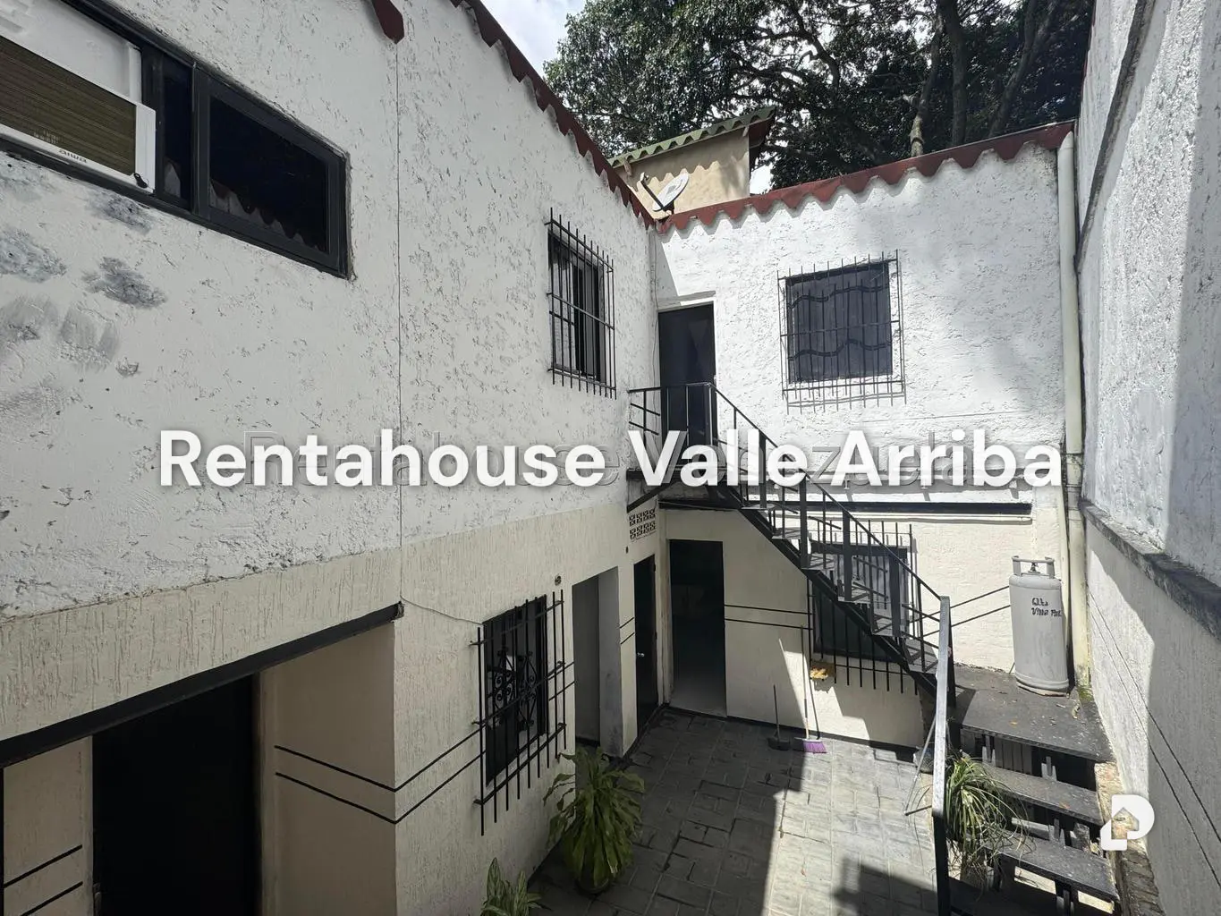 Casa en El Paraíso, Caracas – 7