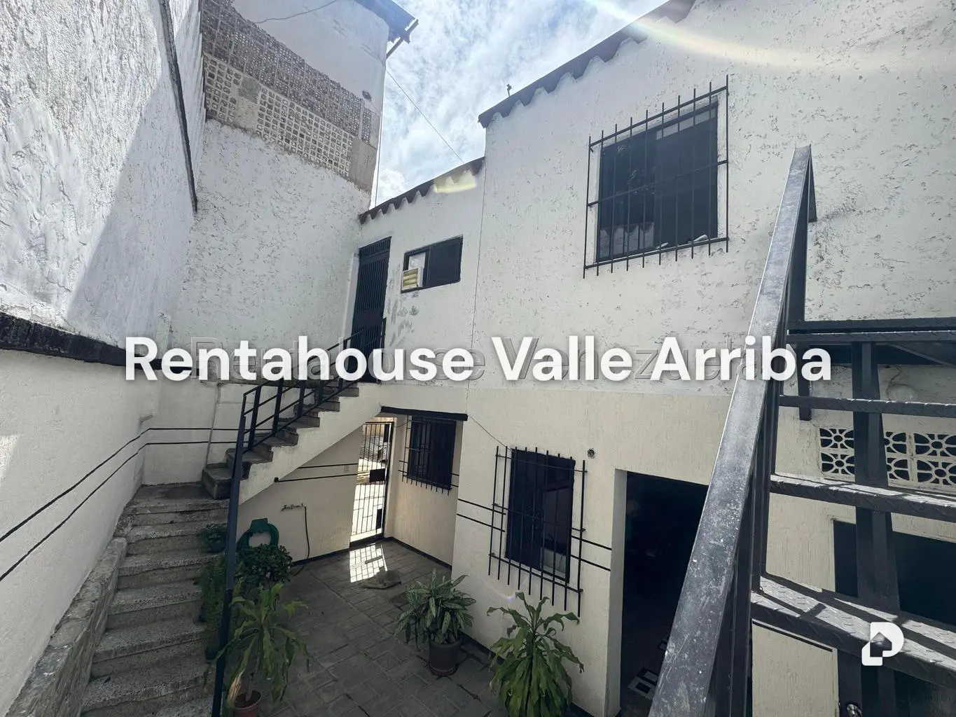 Casa en El Paraíso, Caracas – 11