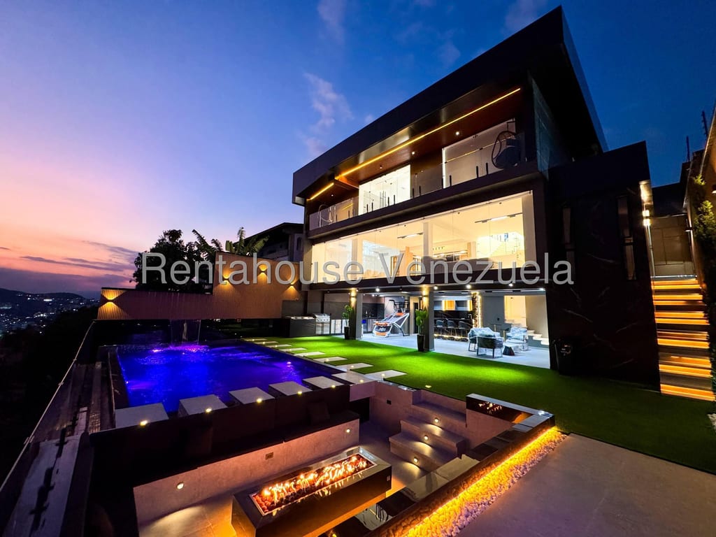 Casa en Los Naranjos (del Cafetal), Caracas - 1