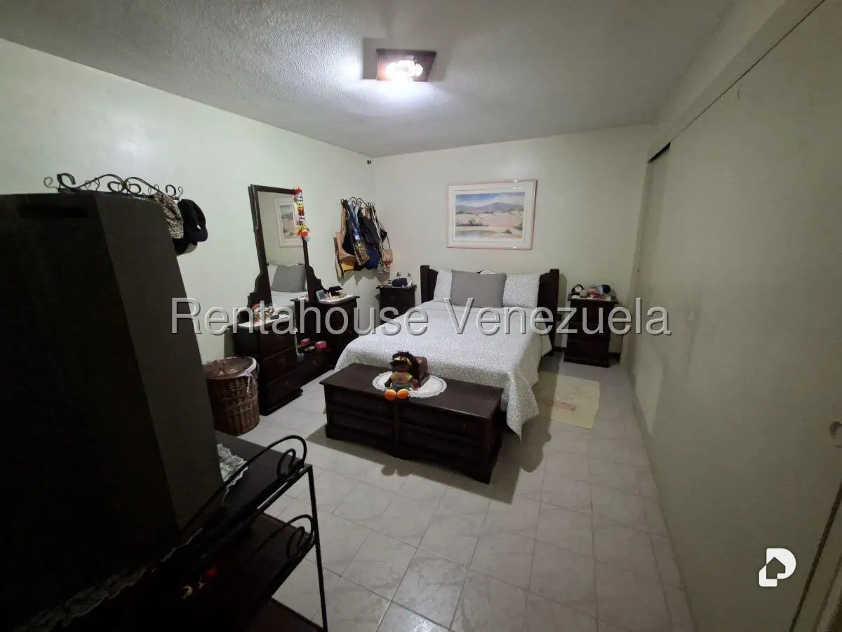 Townhouse en La Boyera, Caracas – 27