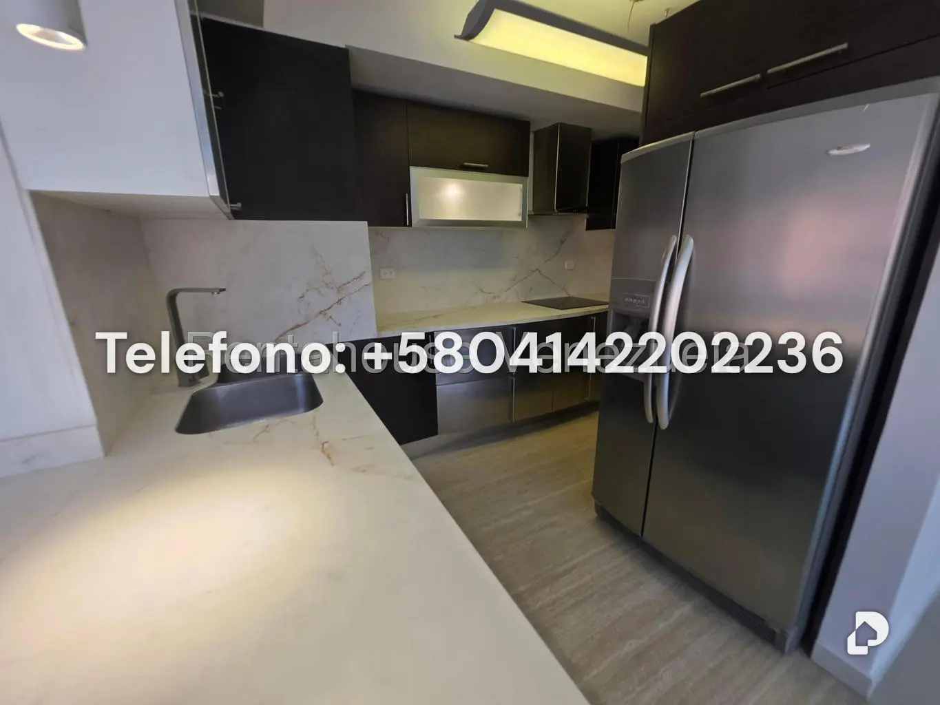 Apartamento en Campo Alegre, Caracas – 11