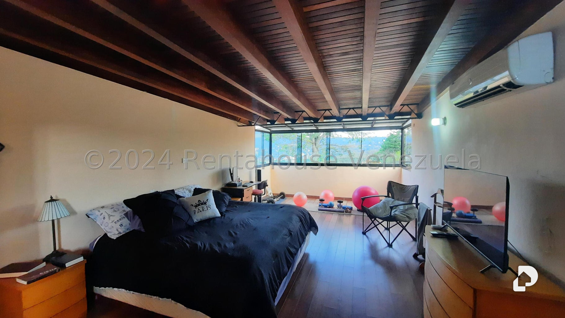 Casa en Cumbres de Curumo, Caracas – 8