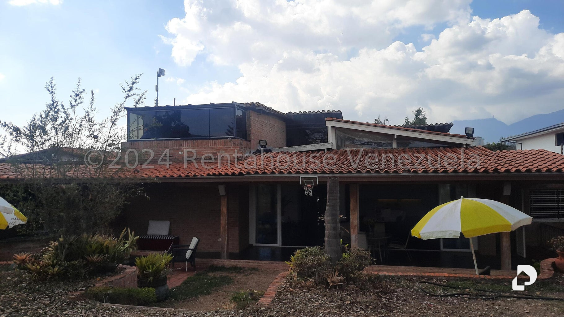 Casa en Cumbres de Curumo, Caracas – 1