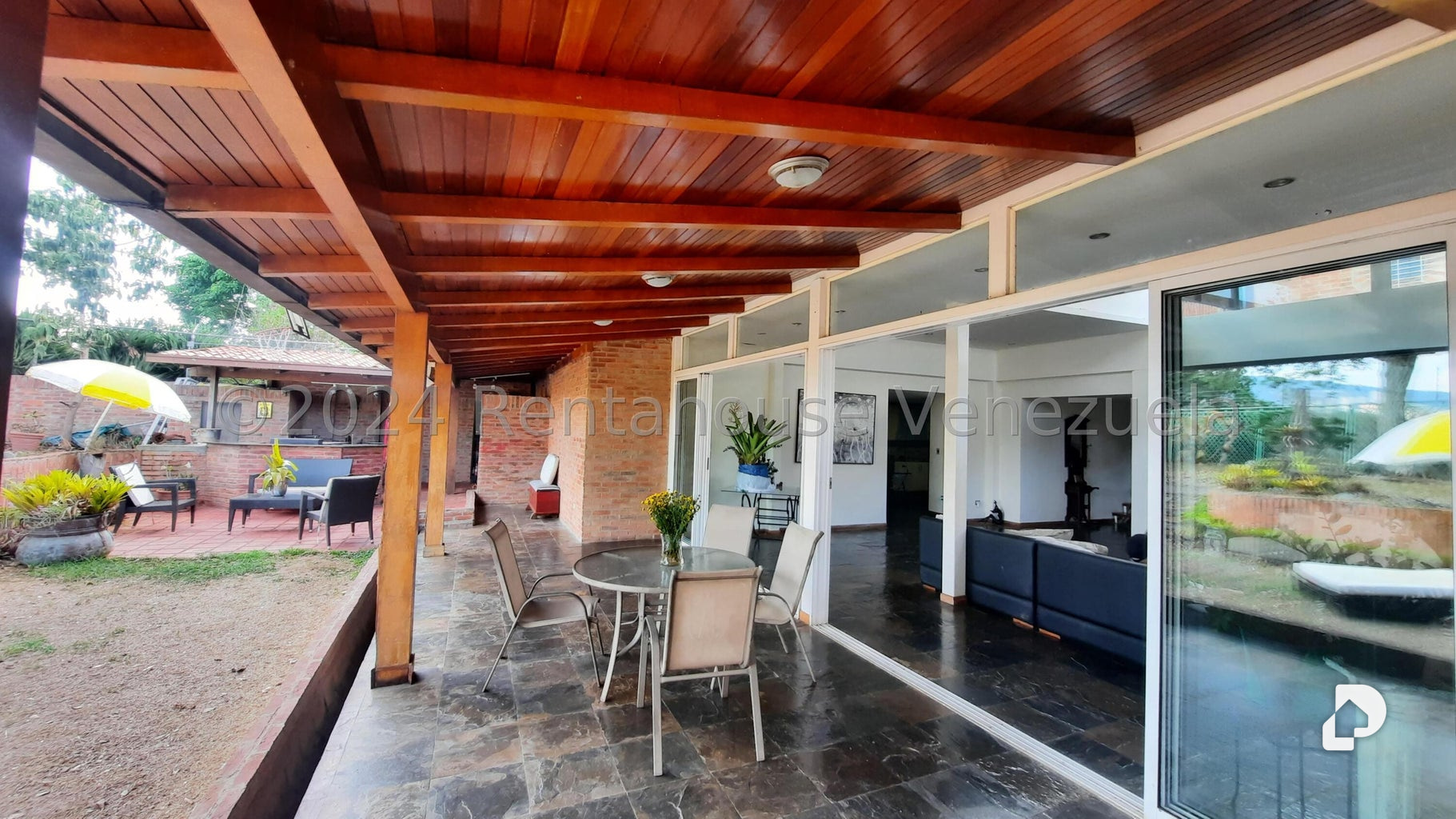 Casa en Cumbres de Curumo, Caracas – 3