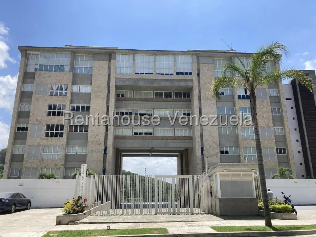 Apartamento en Solar del Hatillo, Caracas - 1