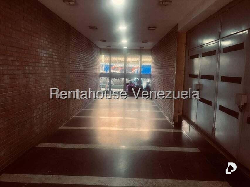 Oficina en Sabana Grande, Caracas – 74