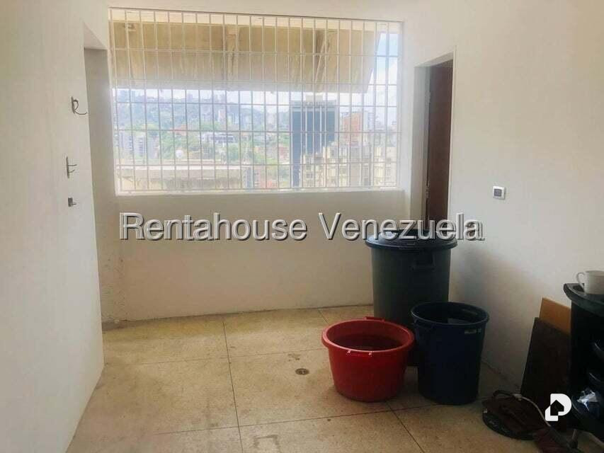 Oficina en Sabana Grande, Caracas – 72