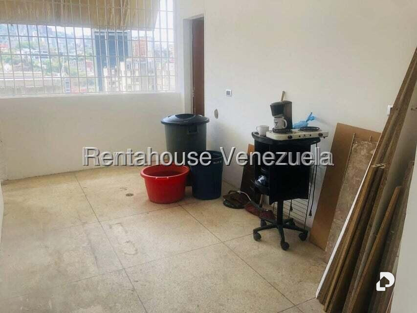 Oficina en Sabana Grande, Caracas – 71